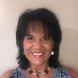 Meet your Posher, Joni